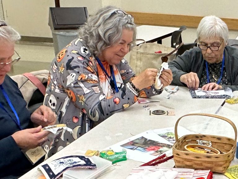 Illustrating Nature in Redwork - Fall 2023
